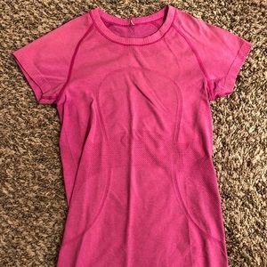 Lululemon dryfit shirt